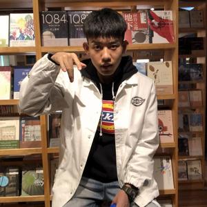 媚黑91九色黑人一区
